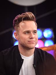 How tall is Olly Murs?